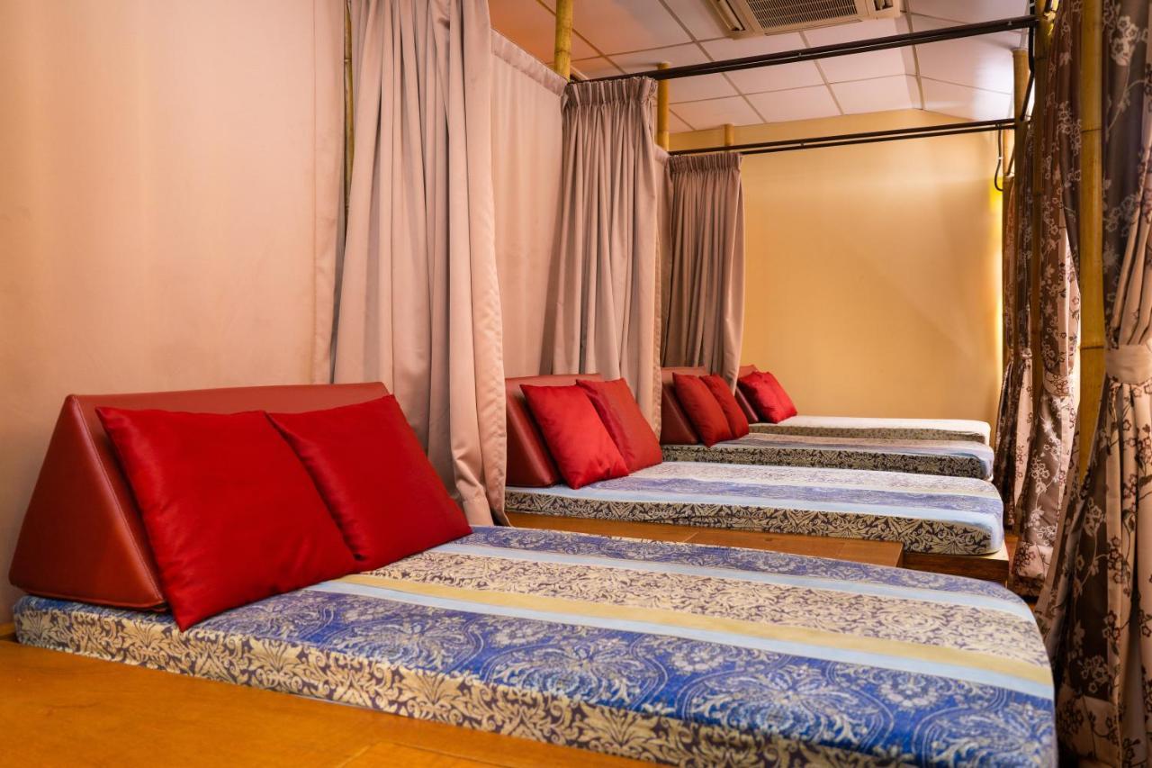 Anggun Boutique Hotel Куала-Лумпур Экстерьер фото